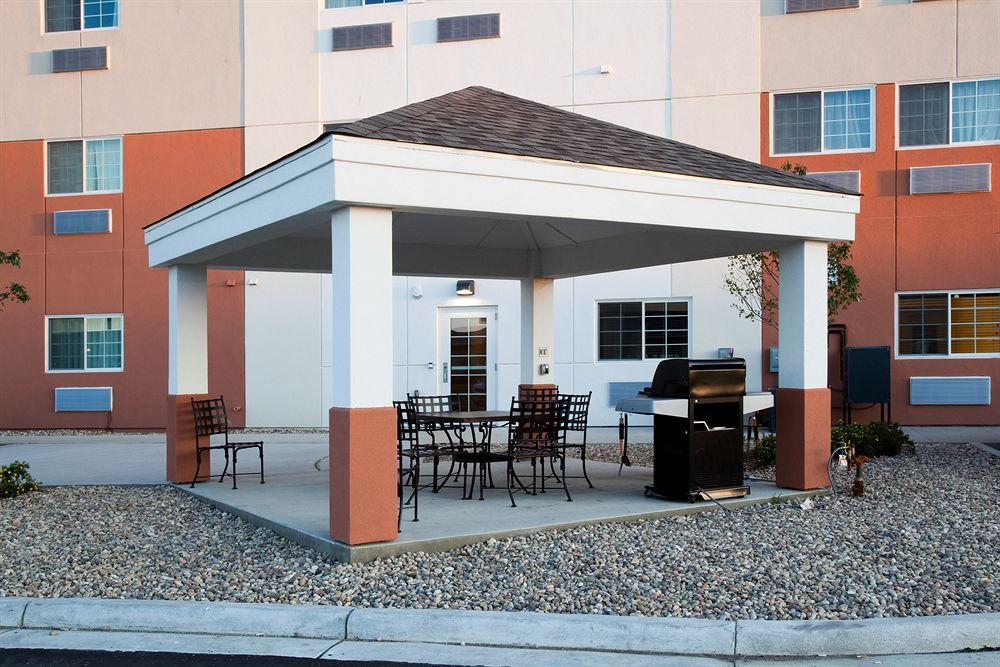 Candlewood Suites Minot By Ihg Exterior foto